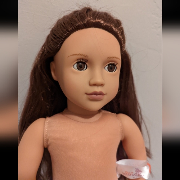 Our generation 18" doll brunette - Picture 2 of 7